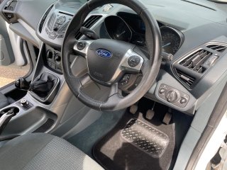 /photos/10369/a61e1f2d-d1a4-b67f-9143-cc5213e8b7d0_i320x240.jpg
